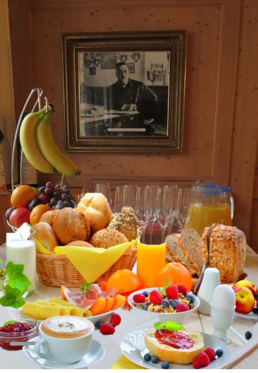 Pension Ludwig Thoma Otterfing Bagian luar foto